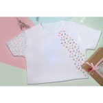 کراپ تیشرت سفید دخترانه طرح قلب رنگی